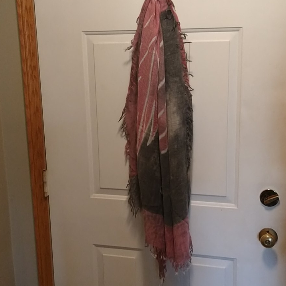 *New - Lightweight Scarf